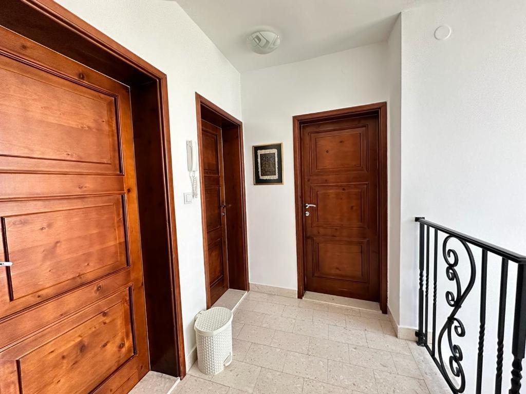 Вилла Monteview Duplex Херцег-Нови Экстерьер фото